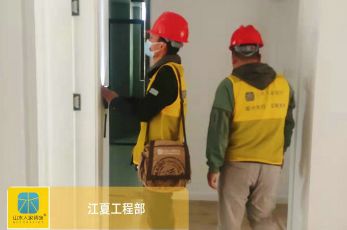 鹏湖湾装修工地巡查