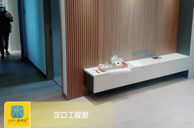 华润翡翠城8栋装修工地竣工验收