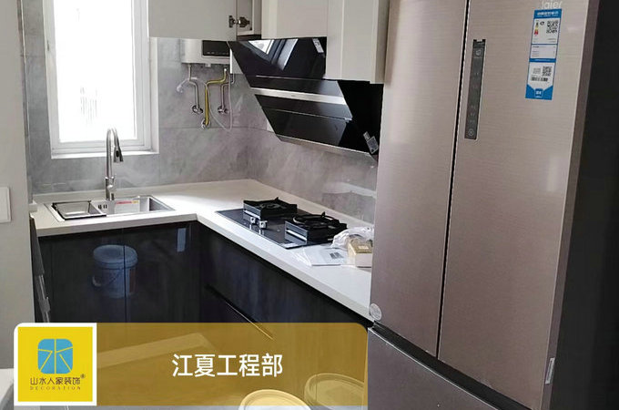 汤逊湖壹号材料安装待交工