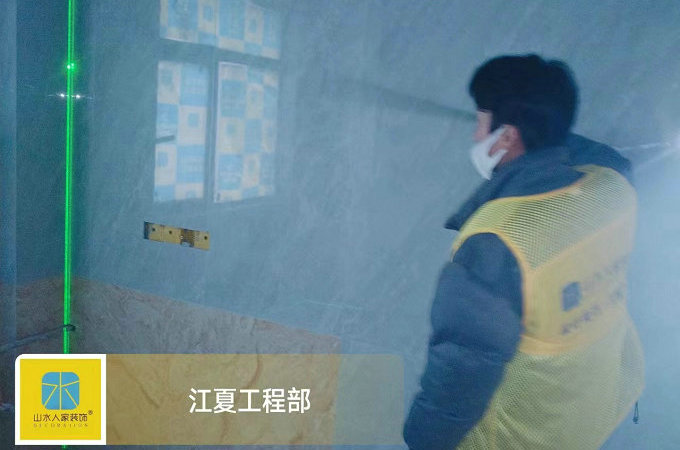 鹏湖湾装修工地巡检